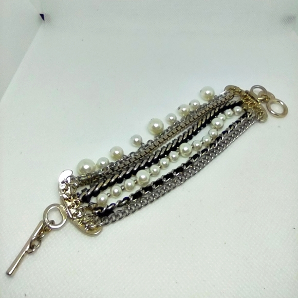 White House Black Market Jewelry - White House Black Market Chain Bracelet